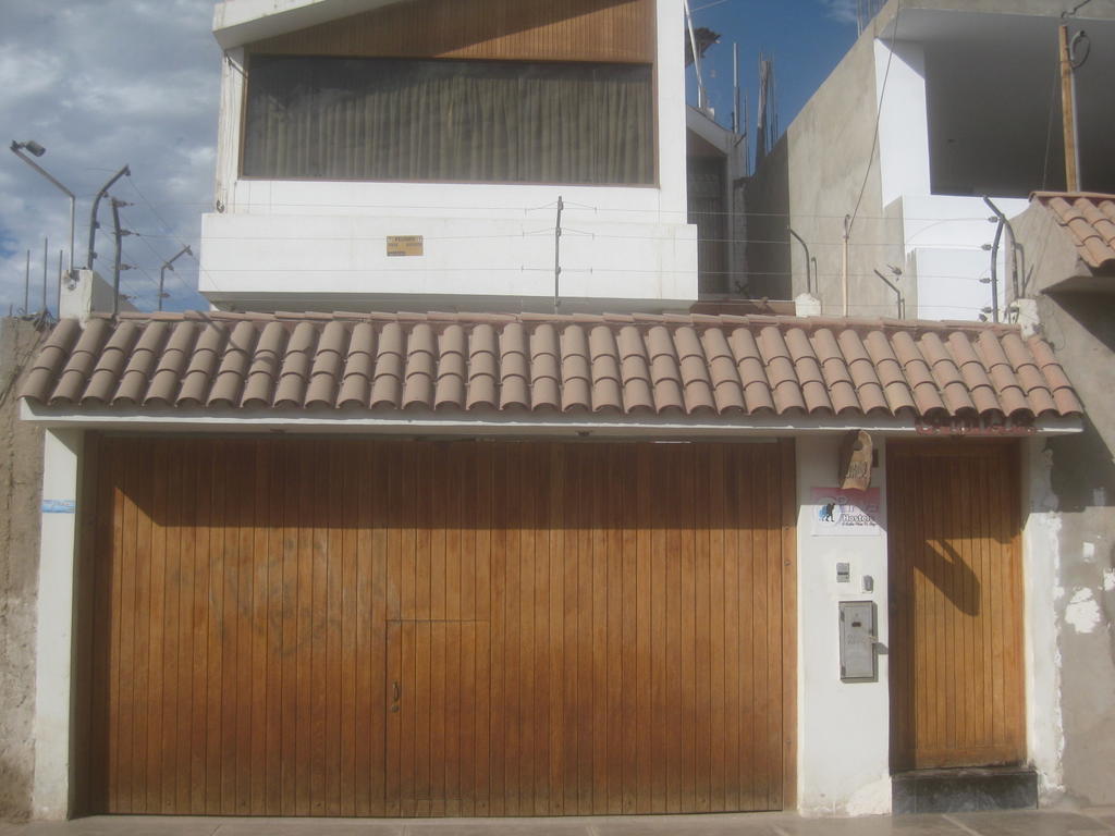 Hostal Camiluz Nazca Bagian luar foto