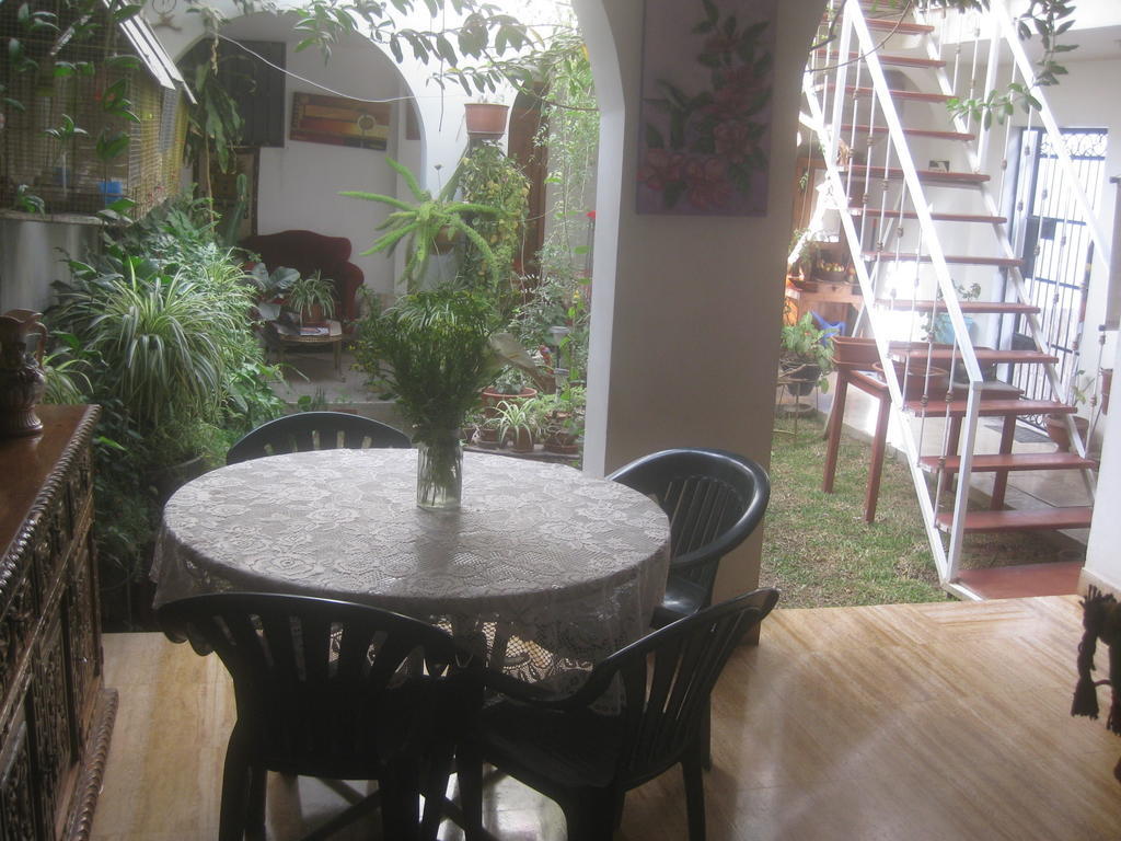 Hostal Camiluz Nazca Bagian luar foto