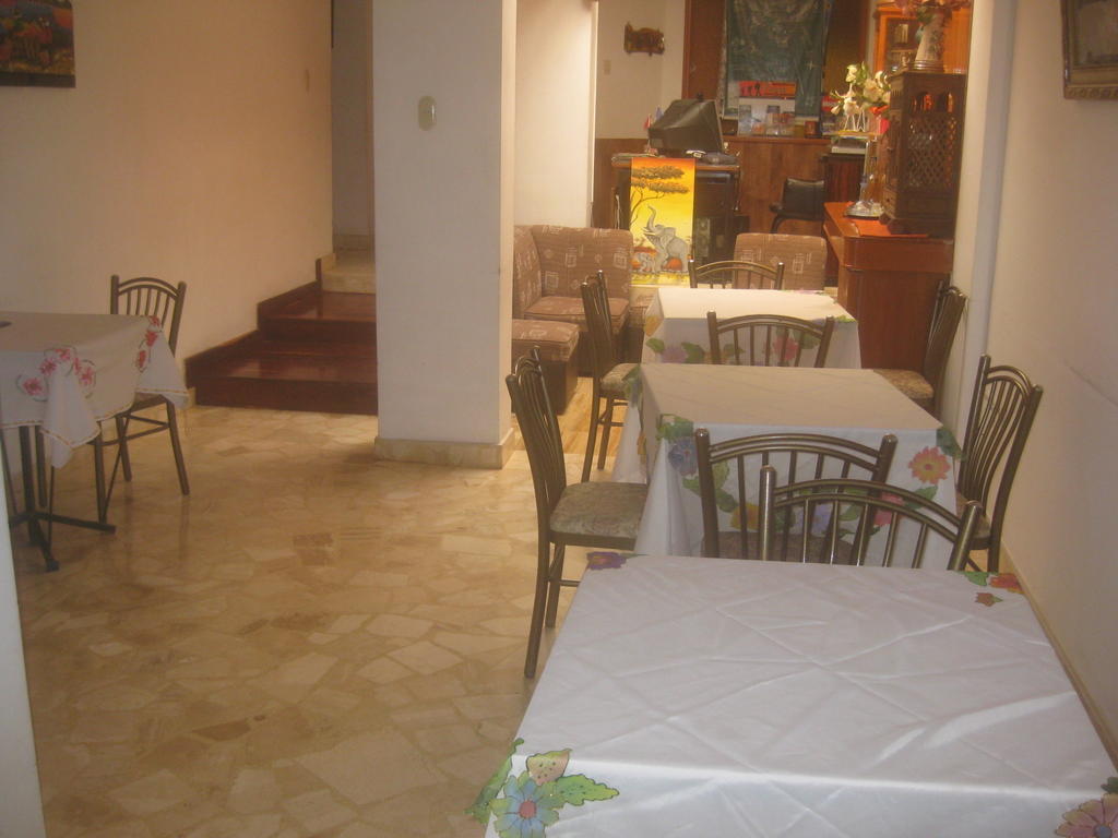 Hostal Camiluz Nazca Bagian luar foto