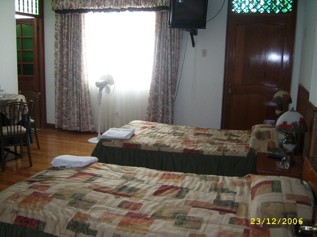 Hostal Camiluz Nazca Ruang foto