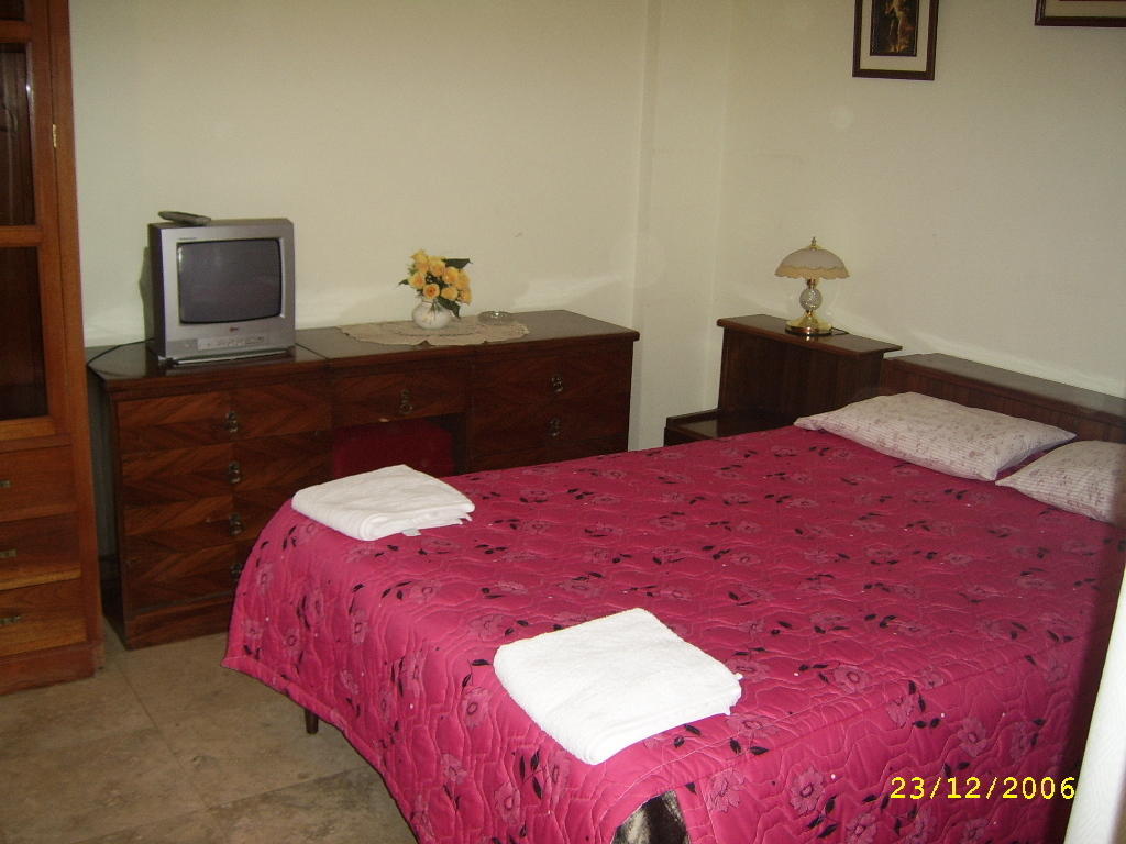 Hostal Camiluz Nazca Ruang foto